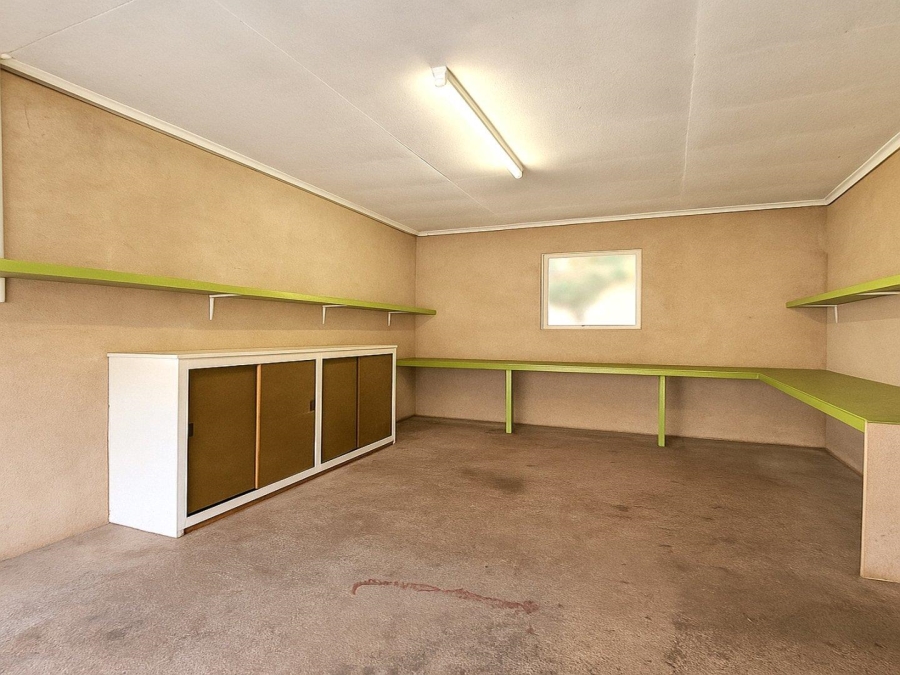 4 Bedroom Property for Sale in Ladybrand Free State